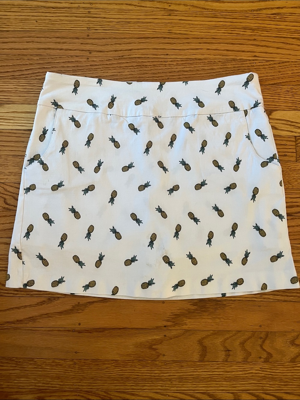 Zac & Rachel Pineapple Print Skort Skirt Size 10 White Summer Preppy